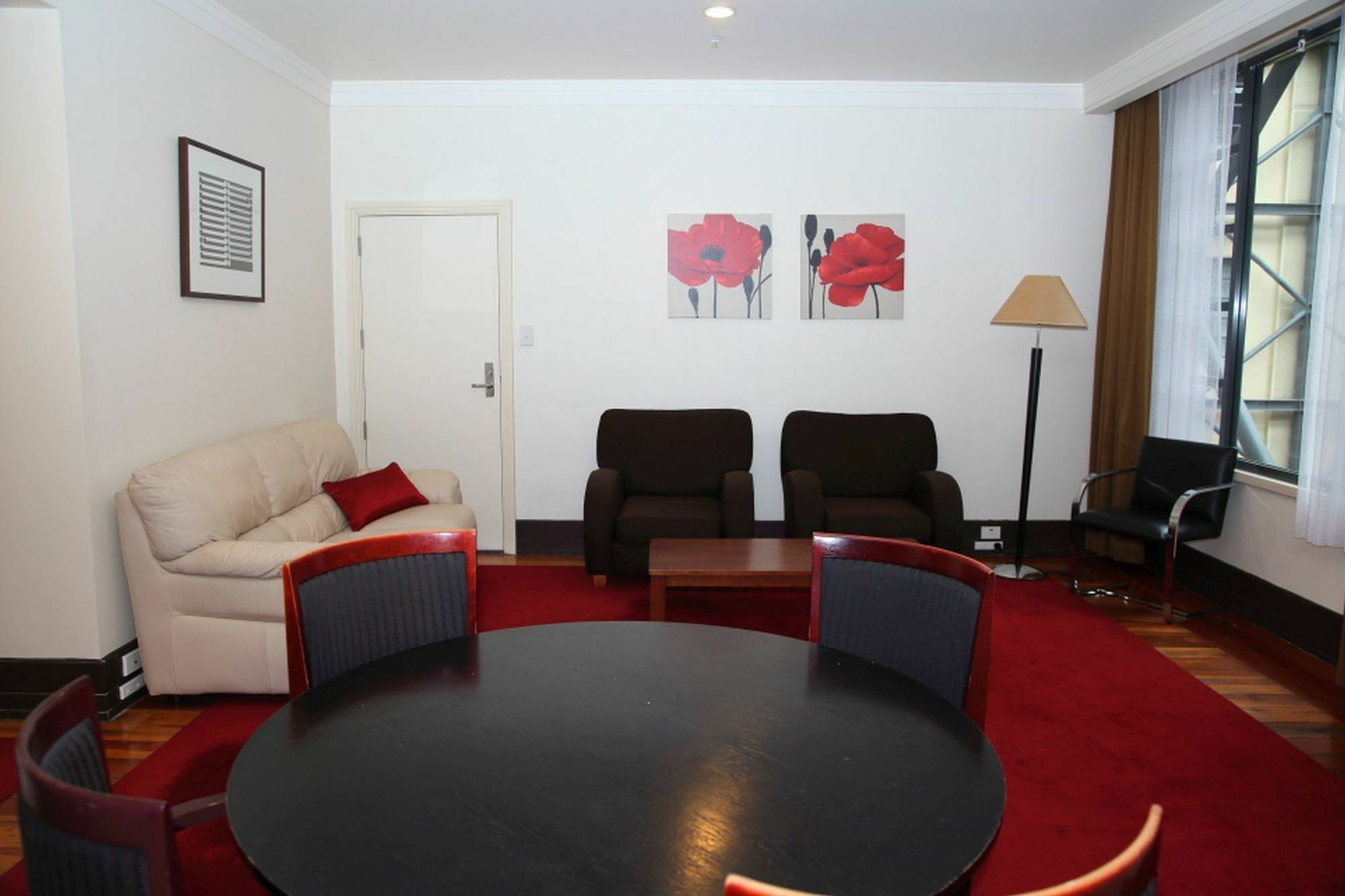Apartment Furnished In Cbd